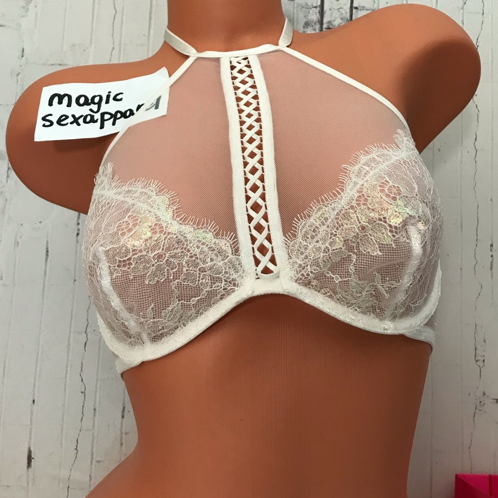 VICTORIA’S SECRET M SEXY SPARKLE BRALETTE